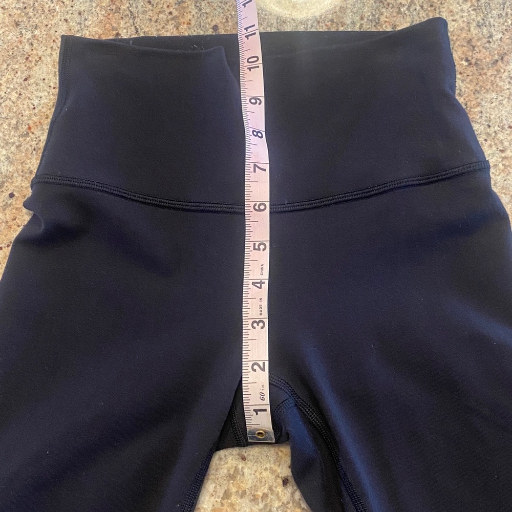 Lululemon Lunar New Year Wunder Under Limited Edition black leggings tights 2 - Picture 5 of 6